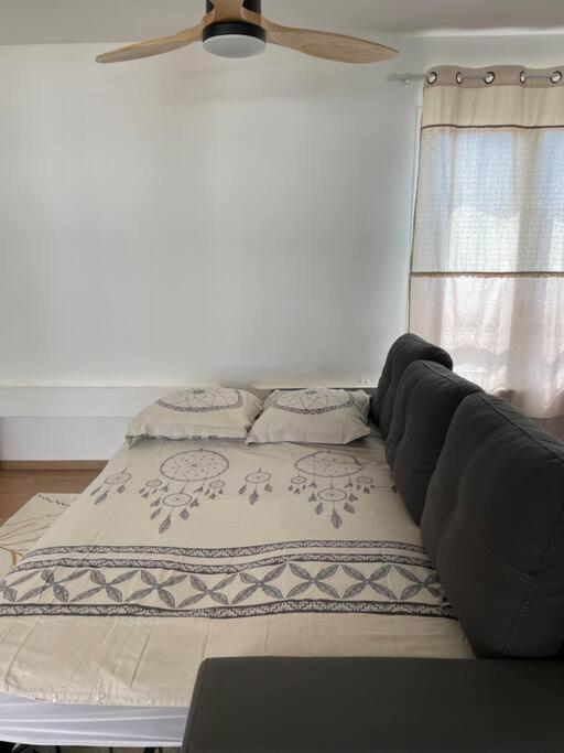 Rare ! Spacieux T3 En Roof-Top Au Barachois - 2 Ch Climatisees - 6 Couchages - Proche Aeroport Сен-Дені Екстер'єр фото